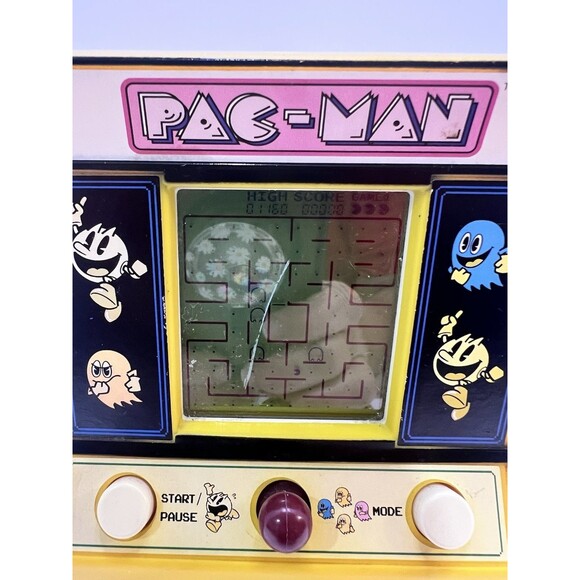 Pac Man Hand Held Mini Arcade Style Game Bandai Namco Tested Works! - Picture 3 of 7